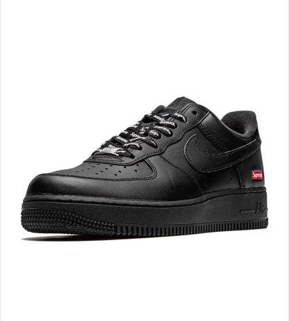 Air Force x Supreme low men’s