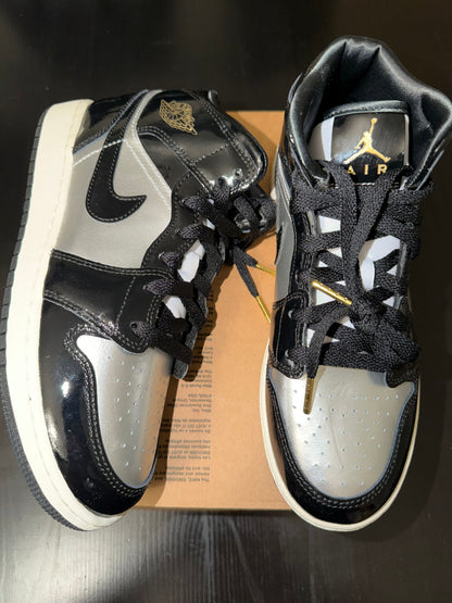 Air Jordan 1 Mid SE GS 'Black Metallic Silver'