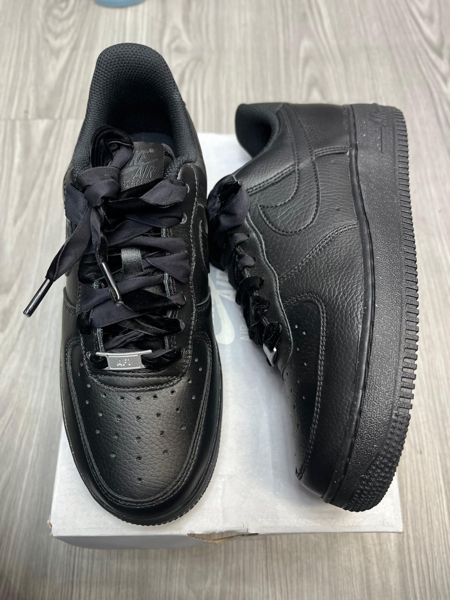 Air Force 1 low