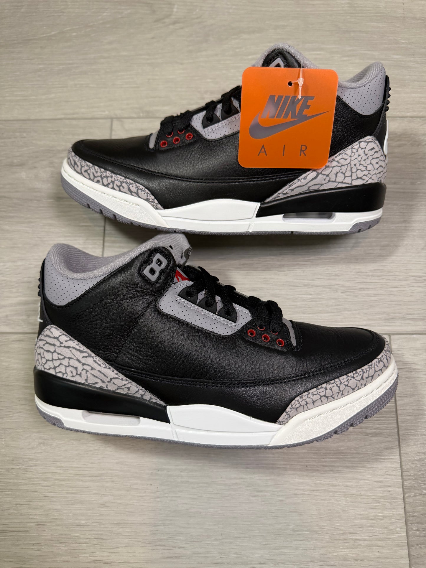 Jordan retro 3 black cement